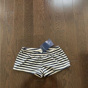 NWT BRANDY MELVILLE MINI SHORTS